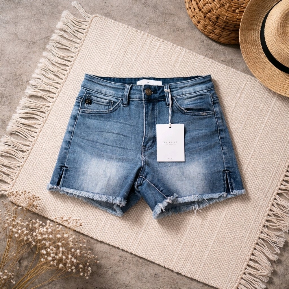 NWT KanCan Women's Size S Denim Shorts - KC5033M Style